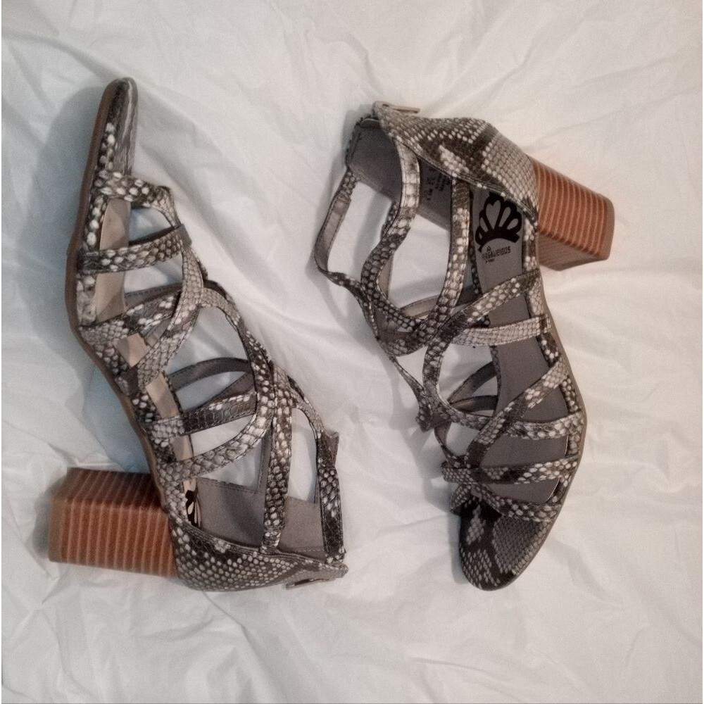 Fergalicious Size 6.5 Snakeprint Sandal NWT